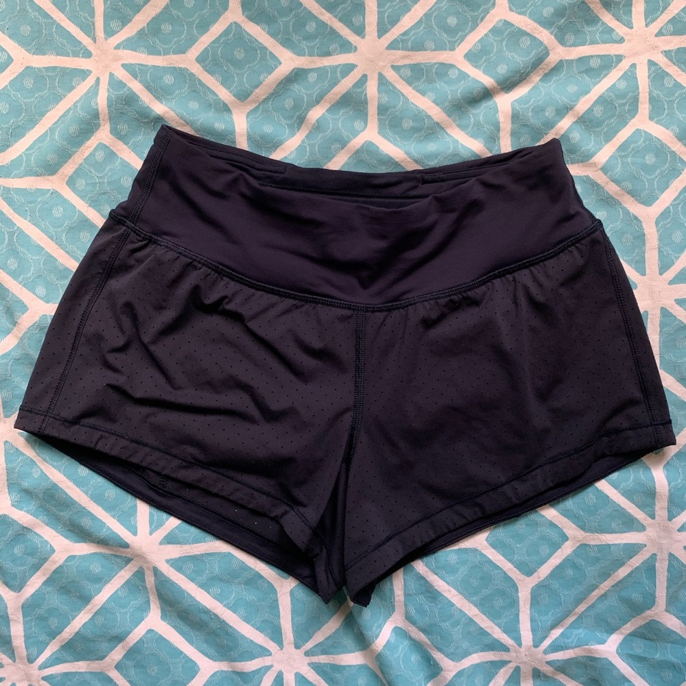 lululemon final lap short (2.5”)